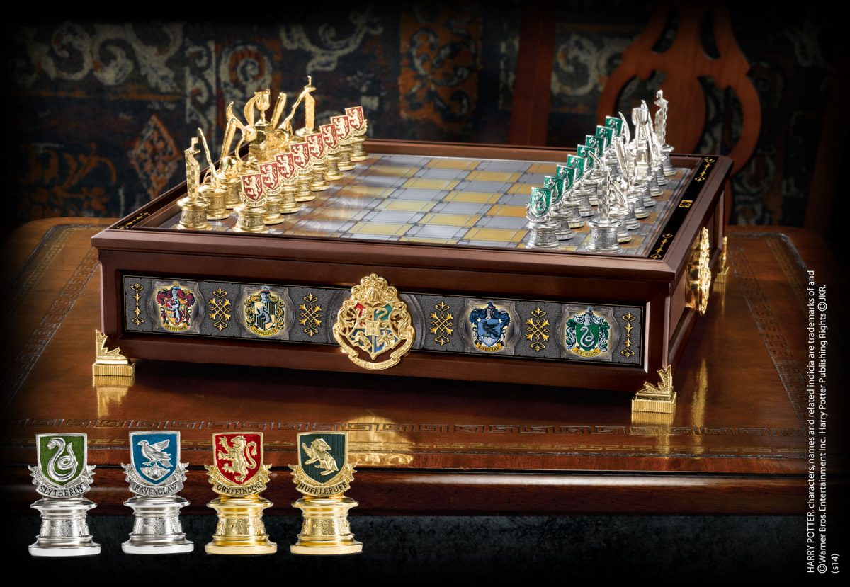 Quidditch Chess Set Silver & Gold Plated